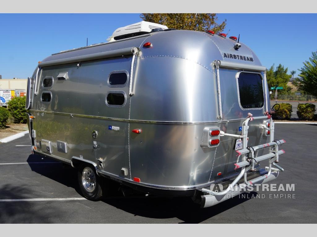 View more photos of this listing