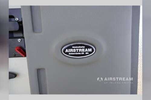 2027 Airstream Classic 30RB Twin in temecula CA