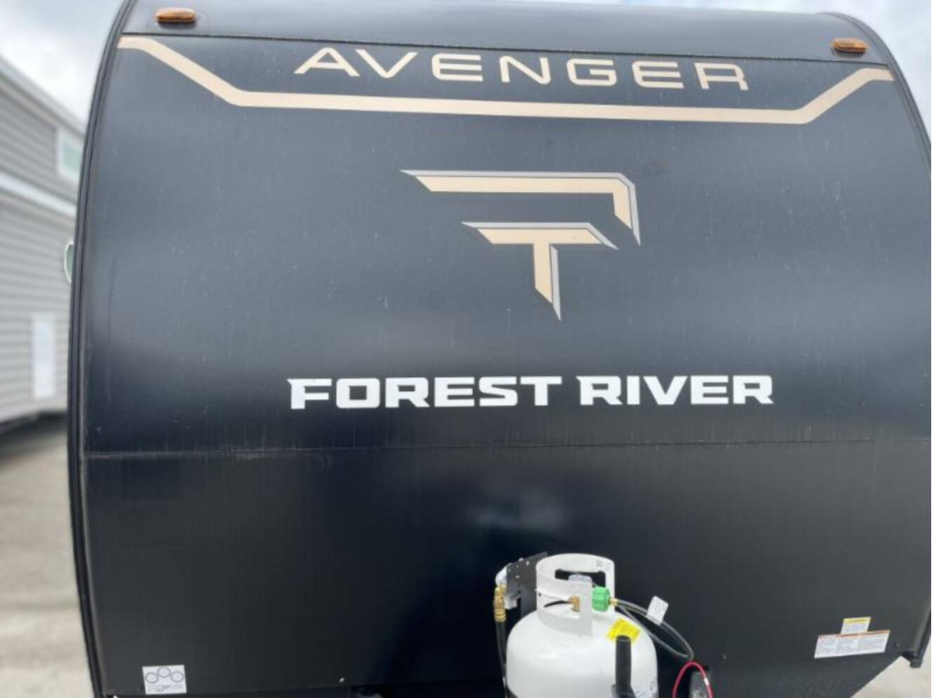 A photo of this 2027 Prime Time Avenger LT 17DBX