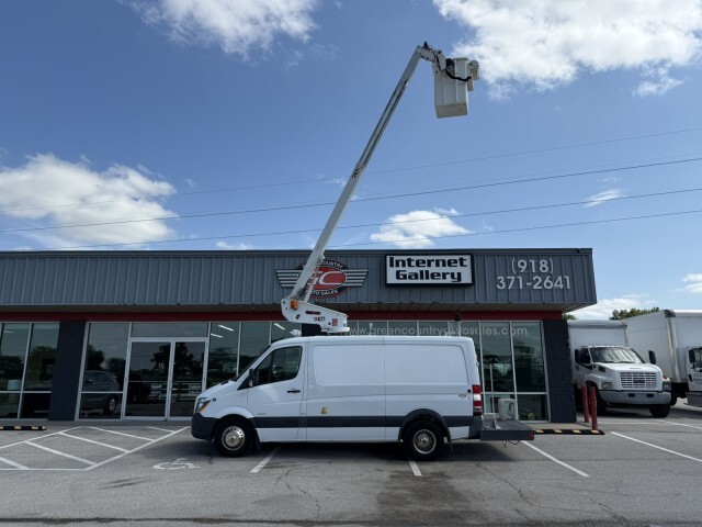 2016 MERCEDES-BENZ SPRINTER 3500 3500 in Collinsville, OK
