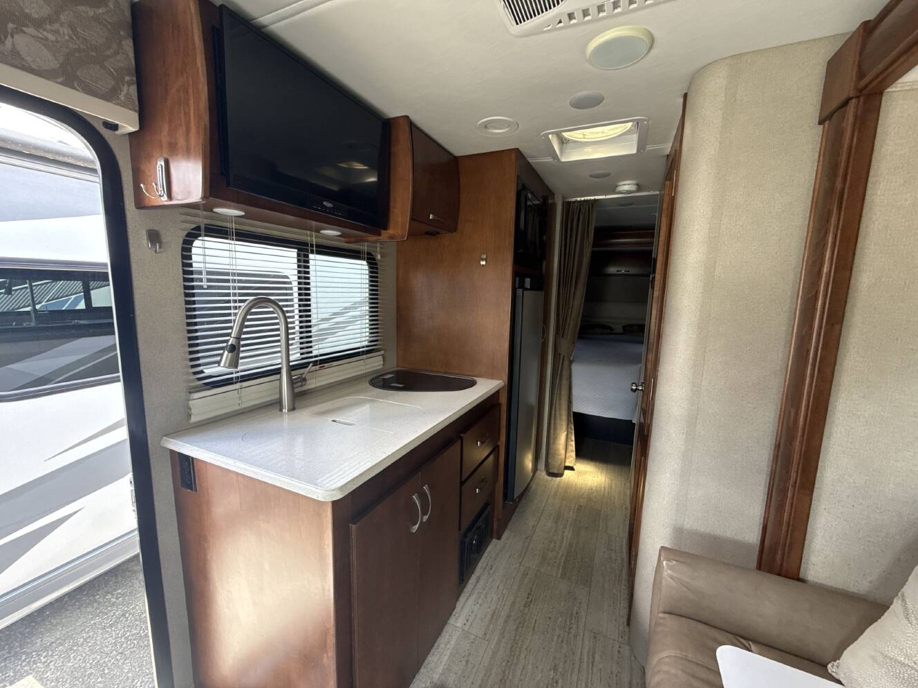A photo of this 2019 Renegade VILLAGIO 25QRS
