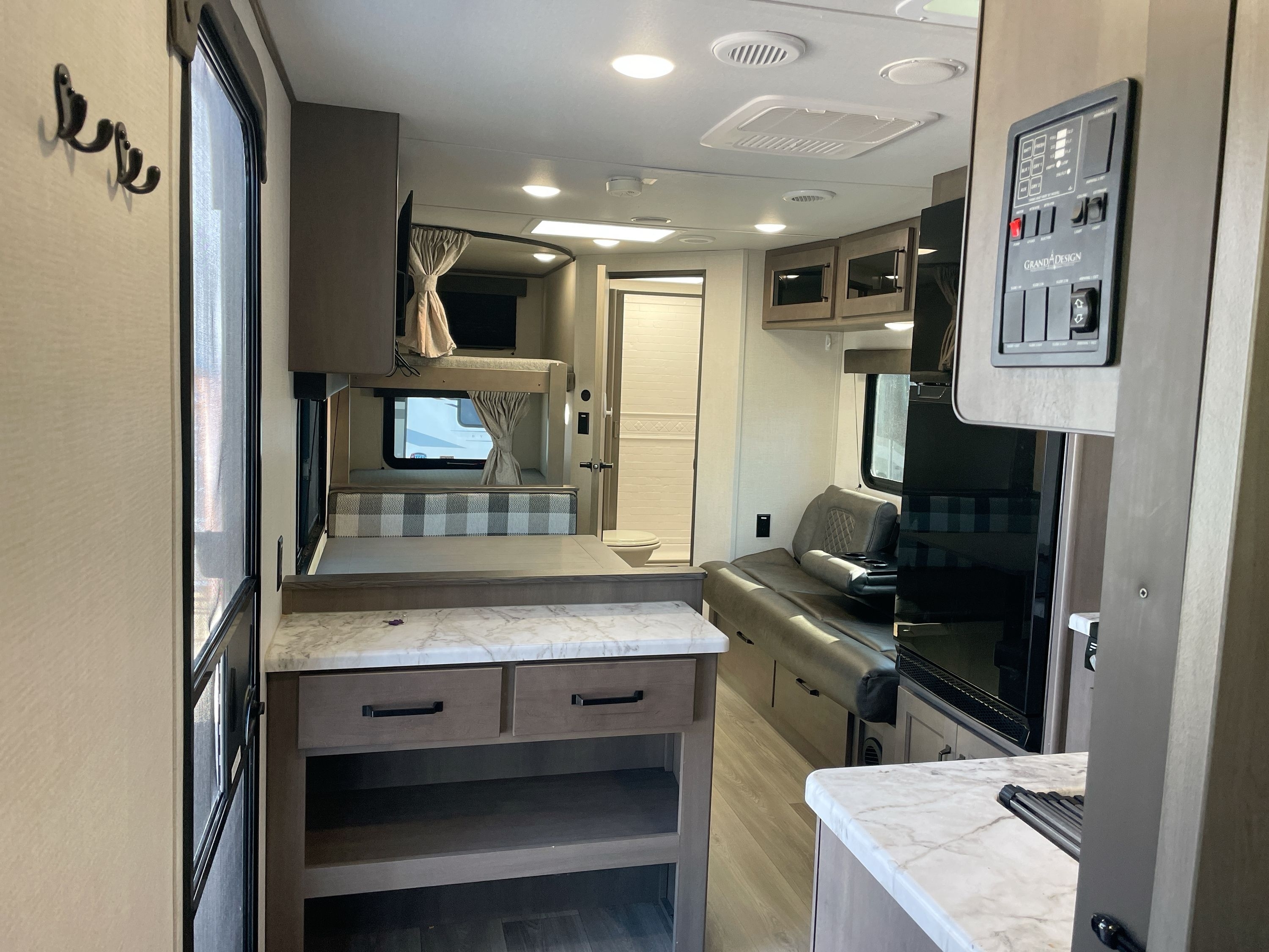 View more photos of this listing