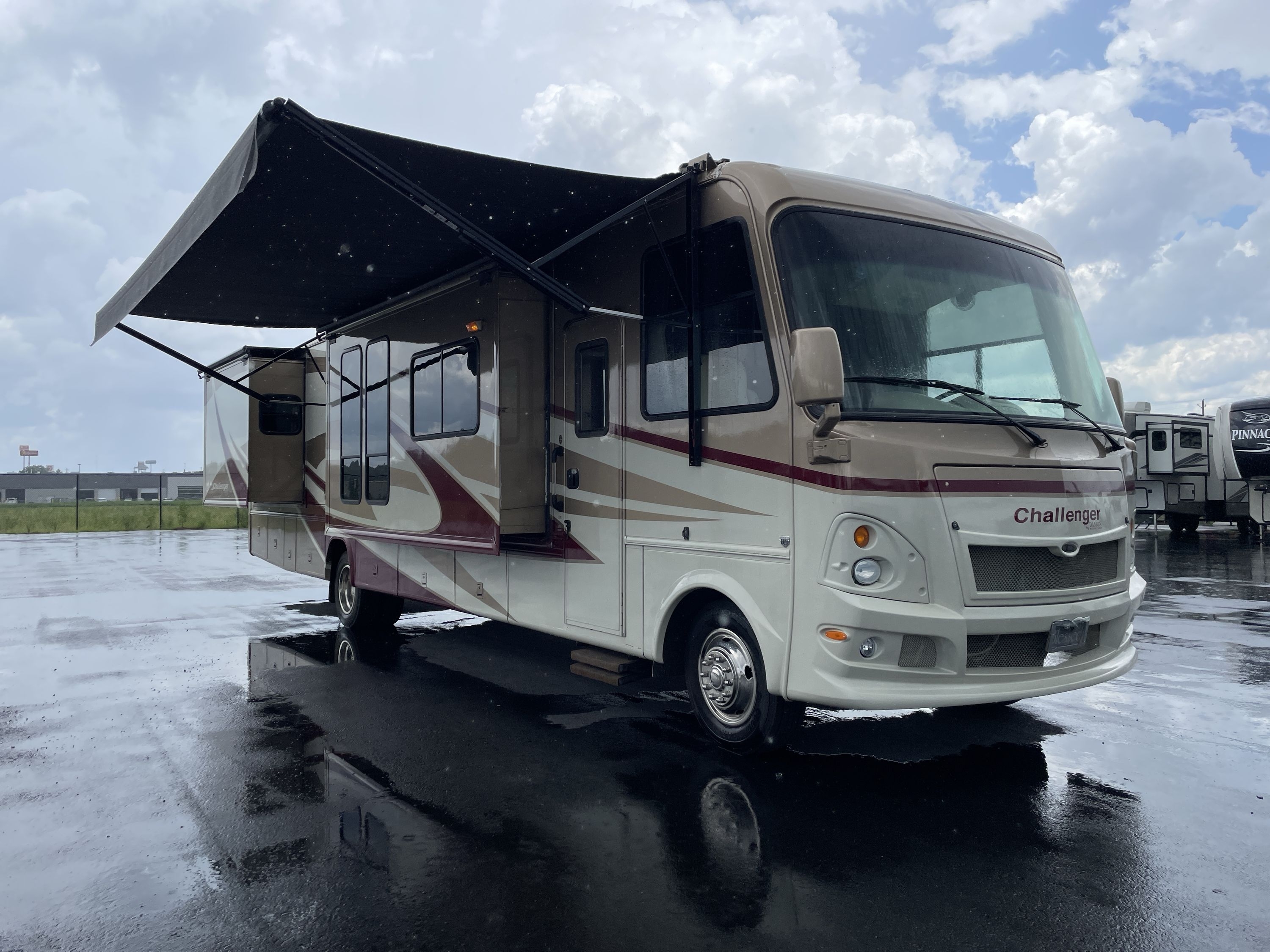 2008 Damon CHALLENGER 378 in byron GA