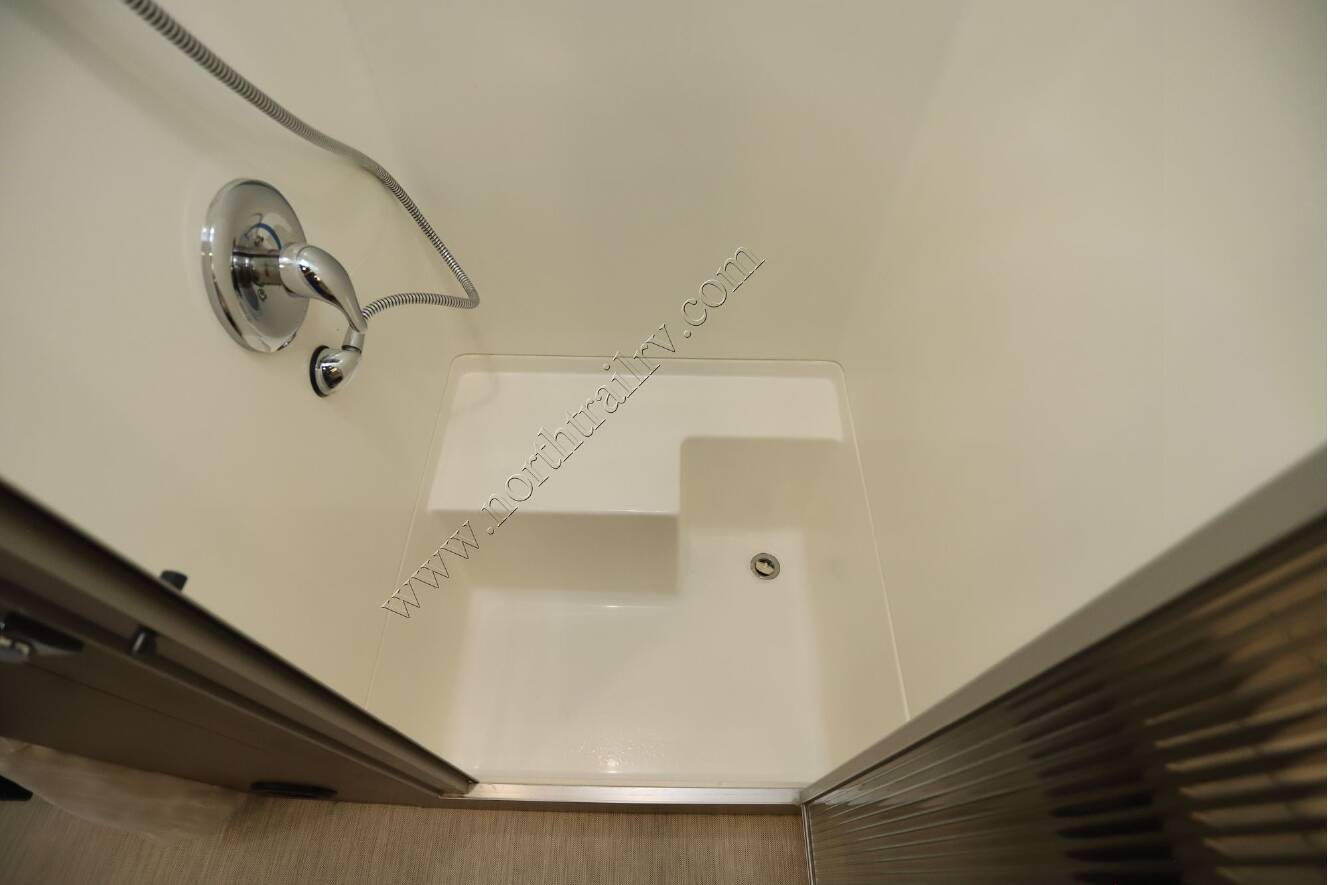 A photo of this 2021 Airstream Globetrotter 25FB