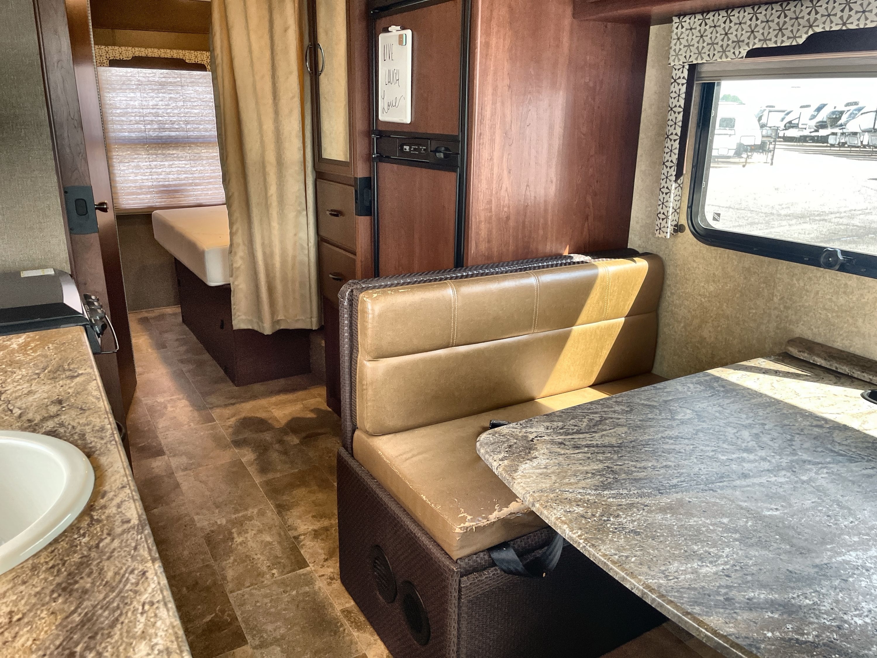2016 Thor AXIS 25.3 in olive branch MS