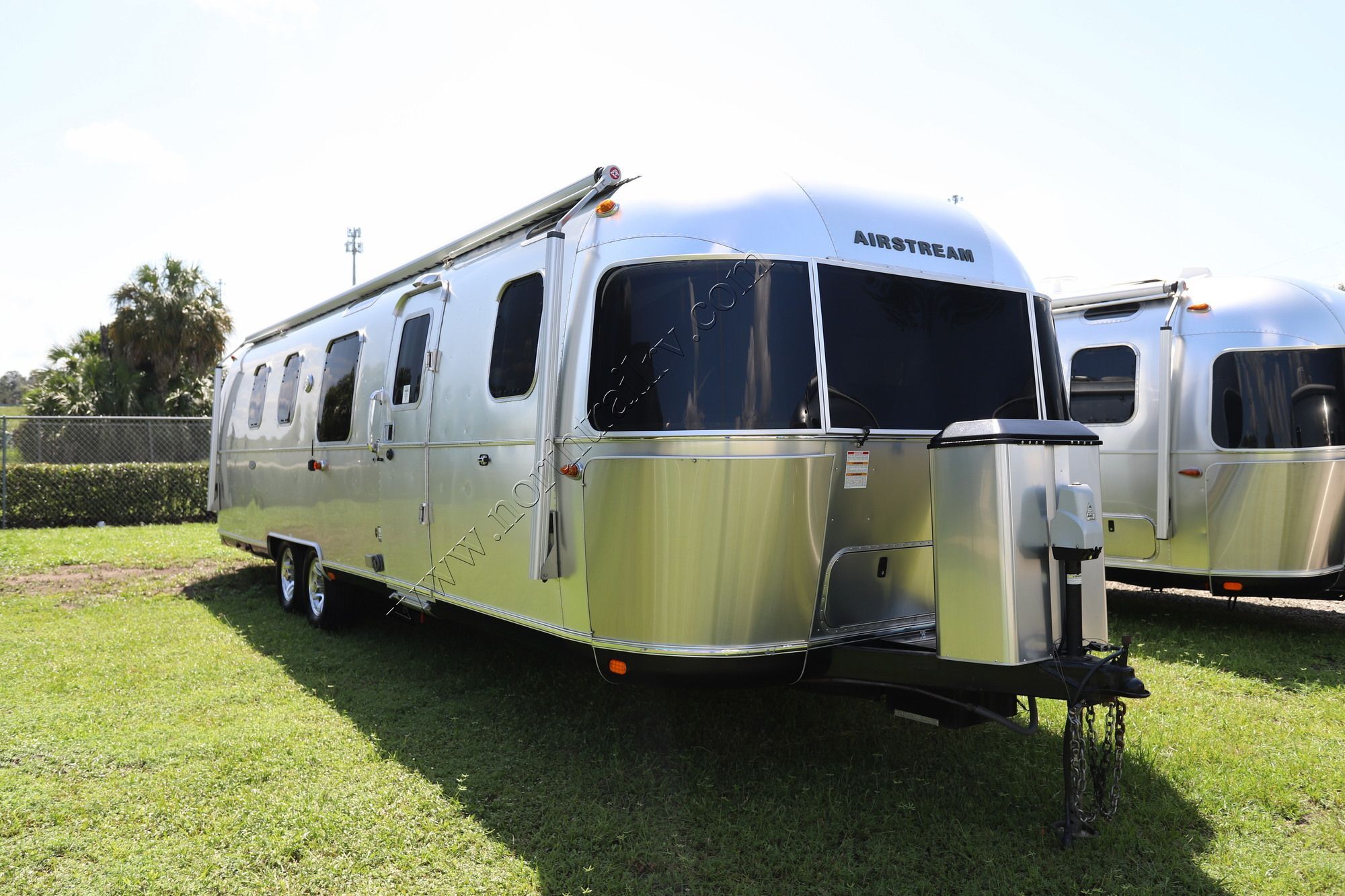 2018 Airstream Classic 33FB in ft. myers FL