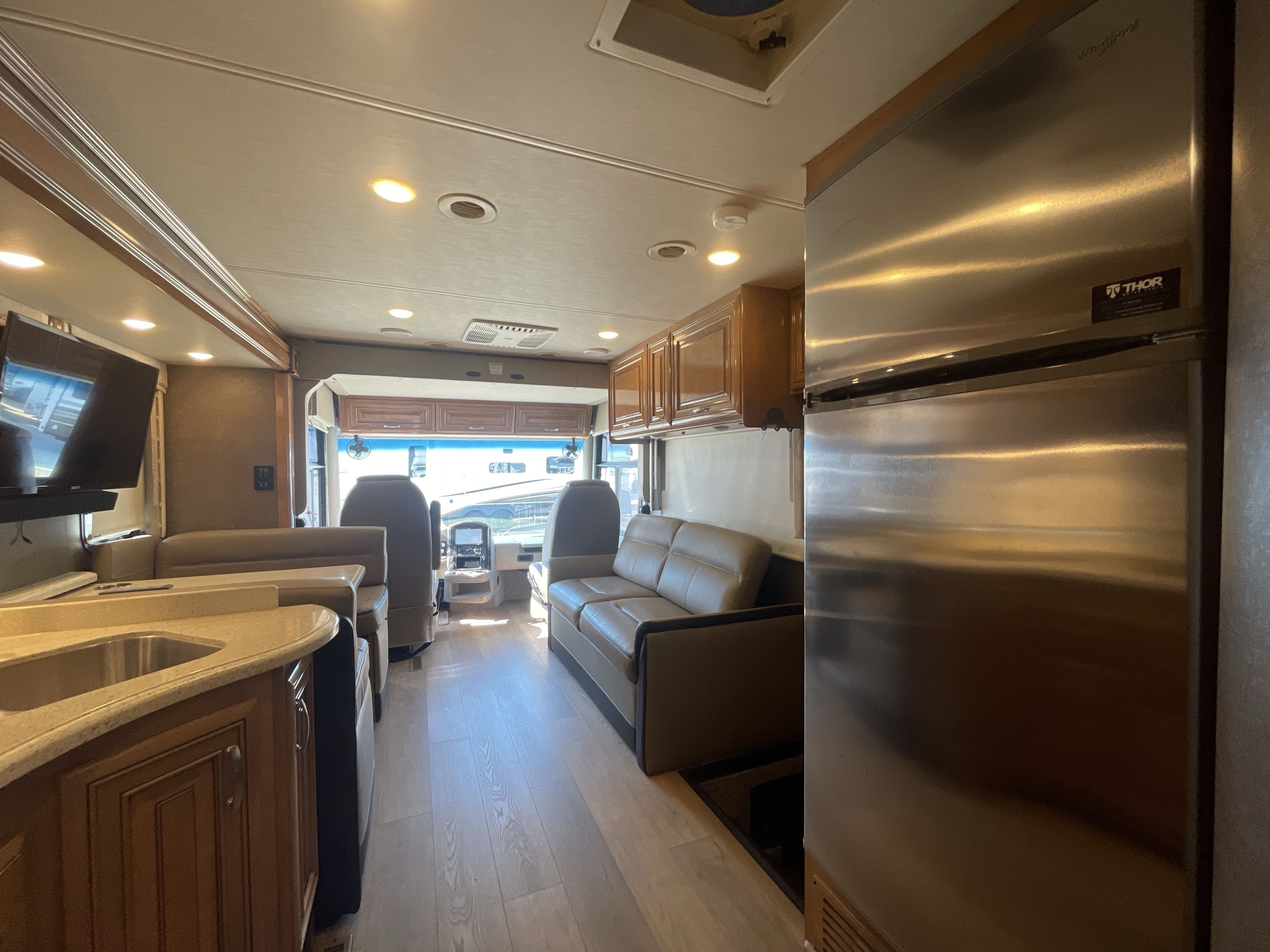 2019 Thor PALAZZO 33.5 in jackson MS
