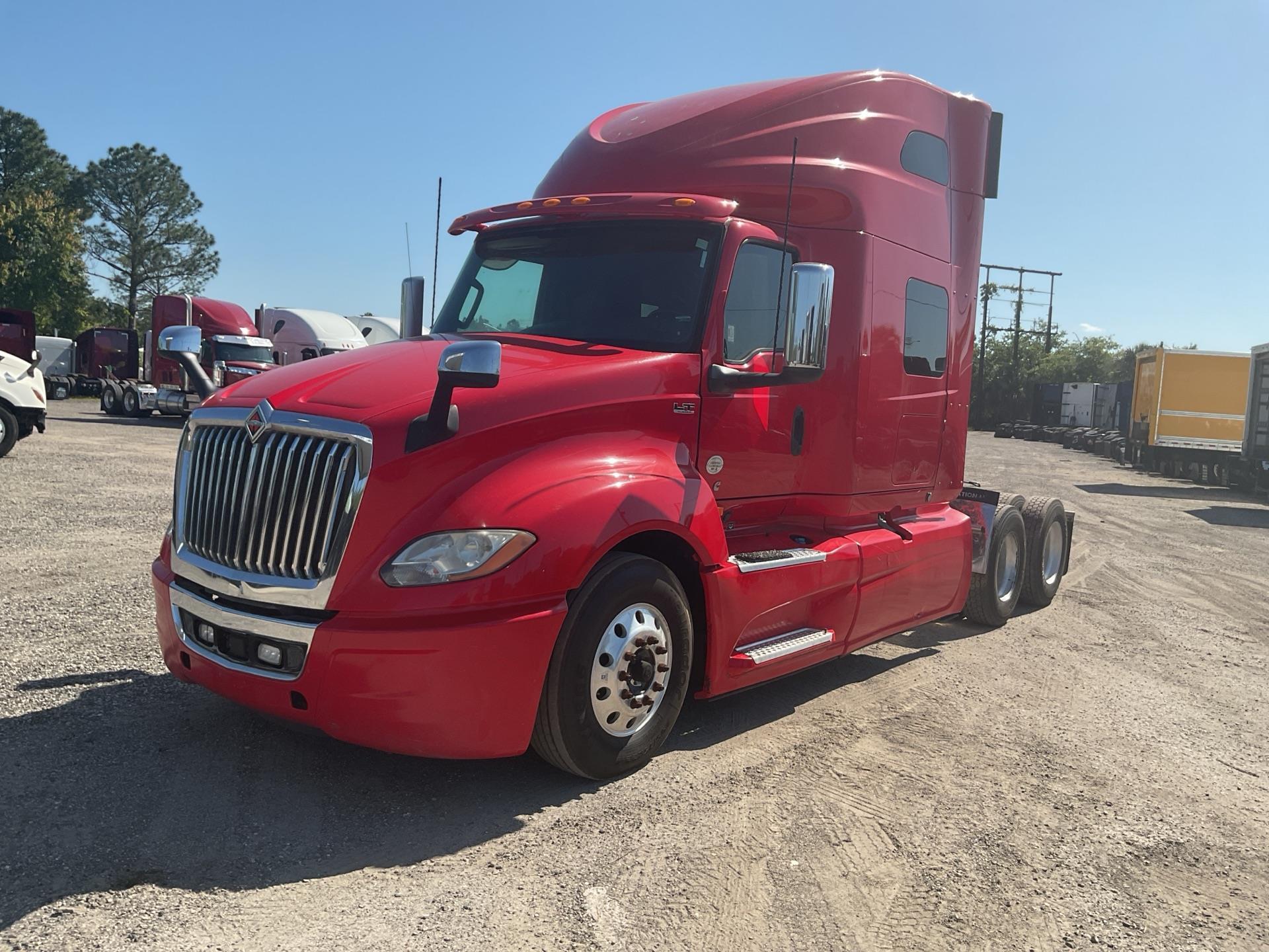 2020 INTERNATIONAL LT625 in Saint Augustine, FL