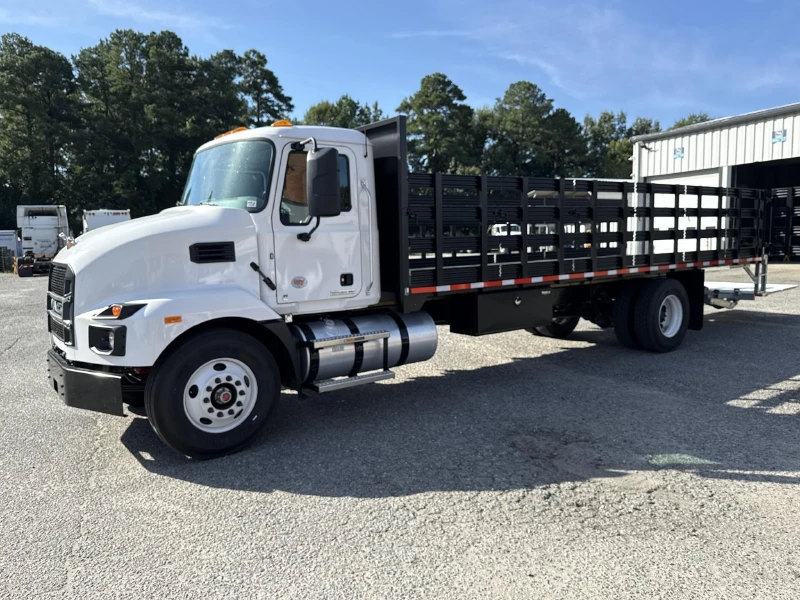 2027 MACK MD6