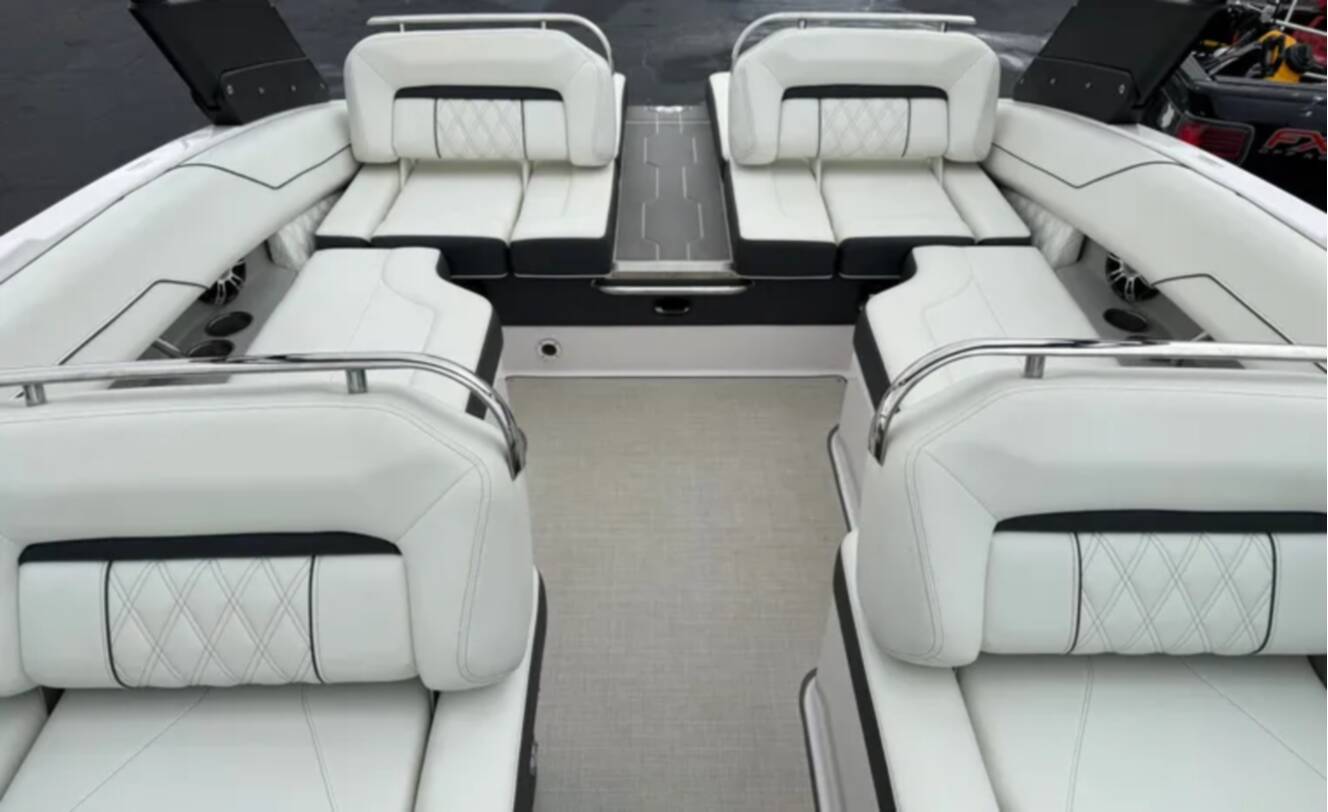 A photo of this 2021 Regal LS4
