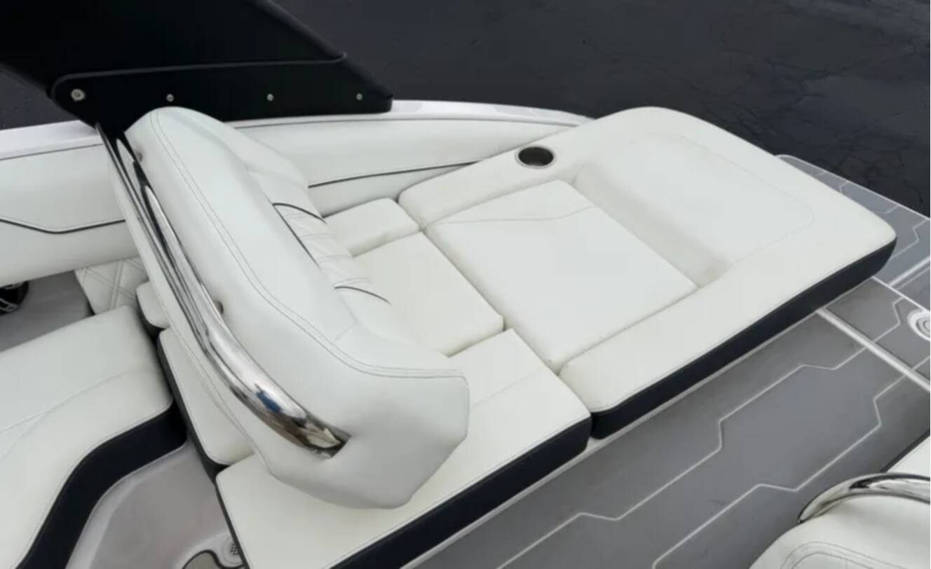 A photo of this 2021 Regal LS4