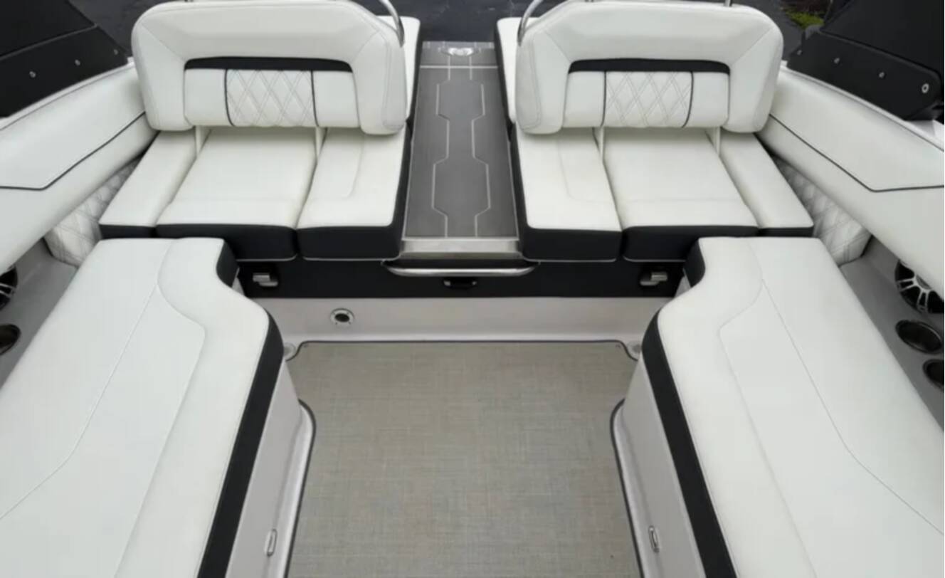 A photo of this 2021 Regal LS4