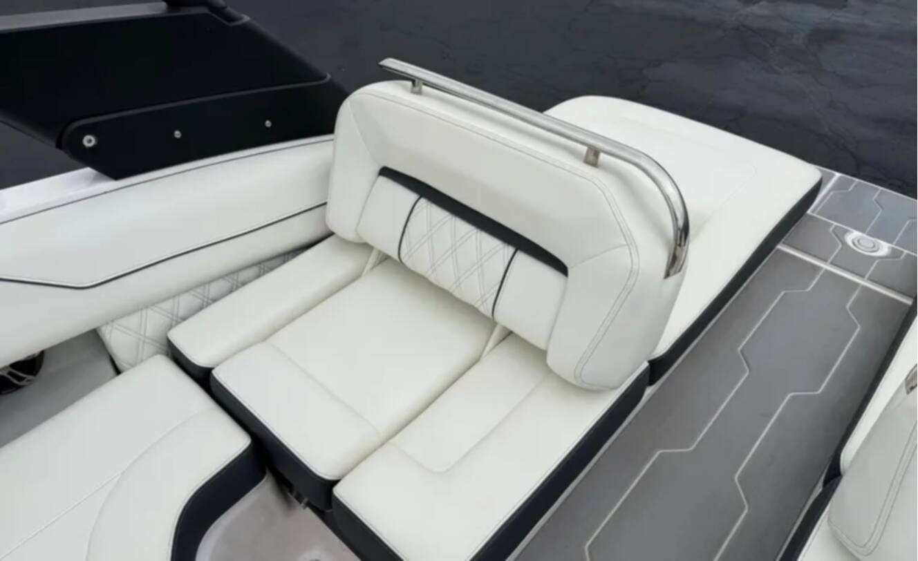 A photo of this 2021 Regal LS4