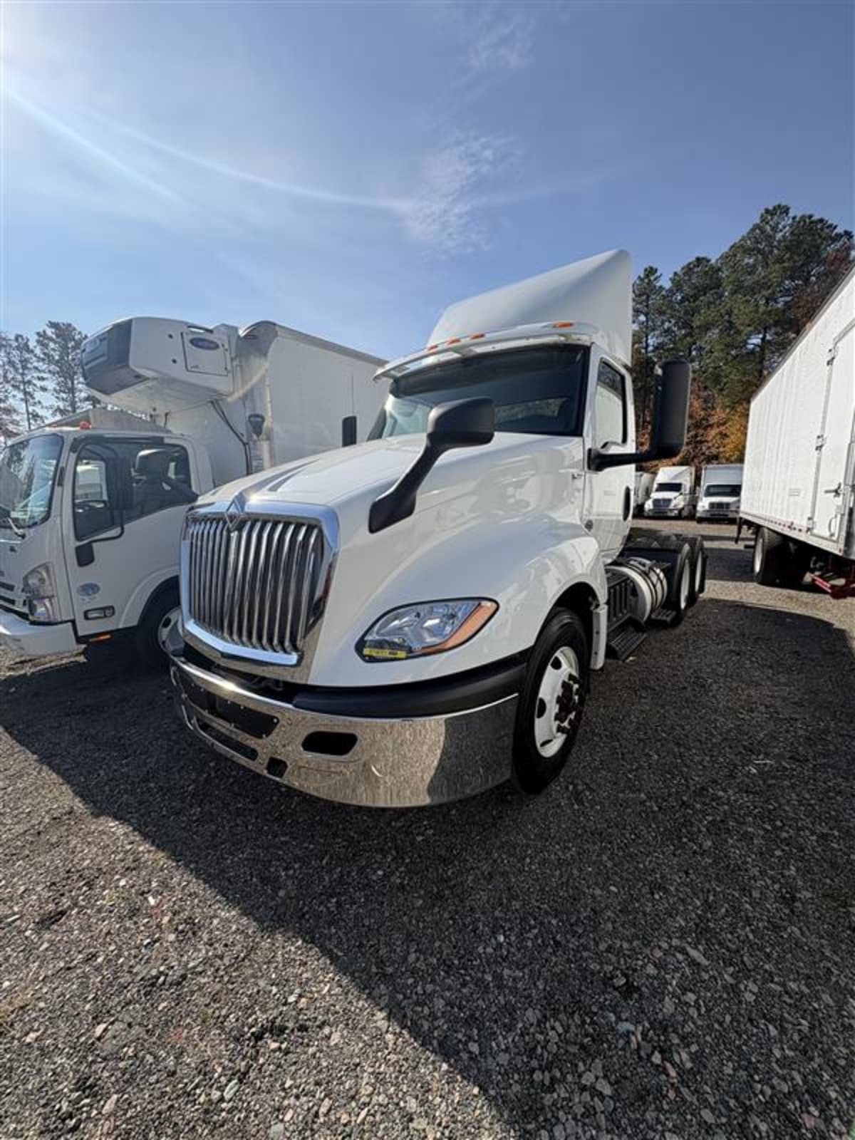 2019 INTERNATIONAL LT625 DAYCAB T/A in Richmond, VA
