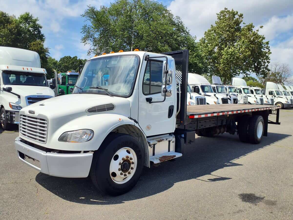 2020 FREIGHTLINER BUSINESS CLASS M2 106 in Springfield, MA