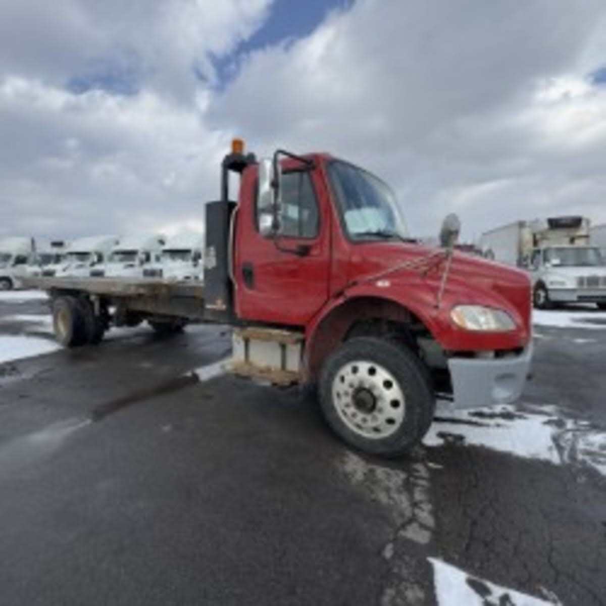 2019 FREIGHTLINER BUSINESS CLASS M2 106 in Hampton, VA