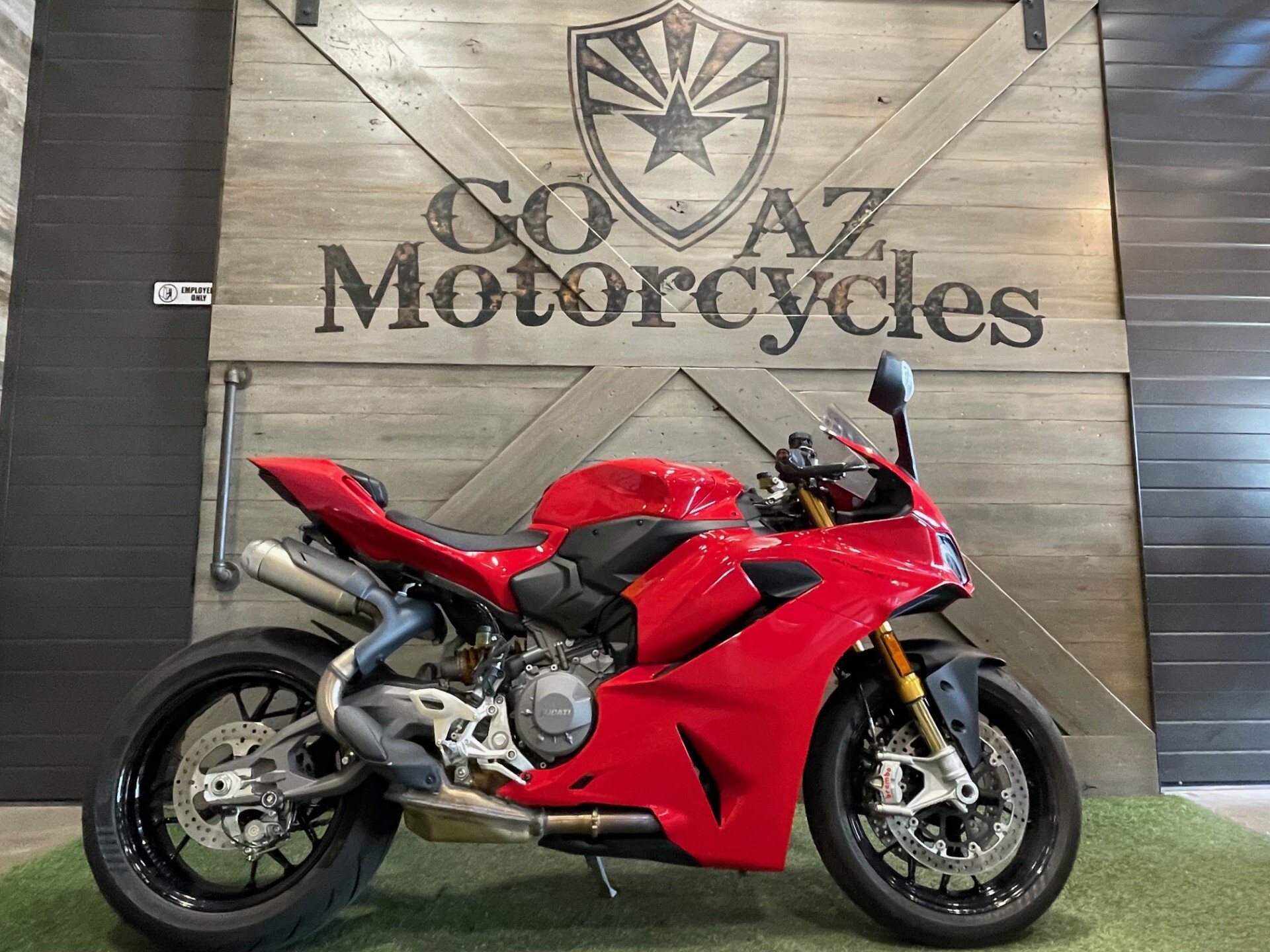 2025 Ducati PANIGALE V2 S V2 S in Peoria, AZ