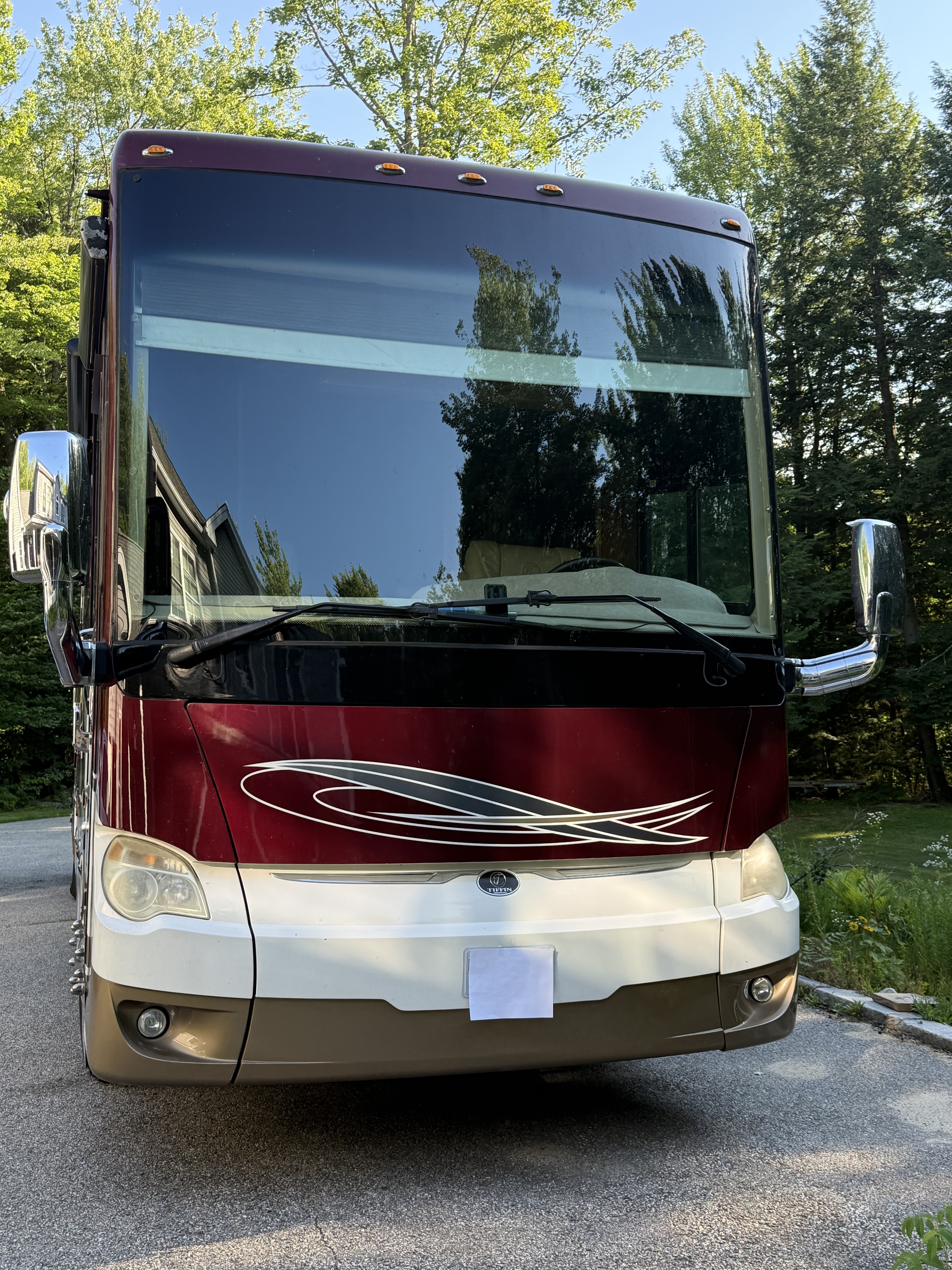 2017 Tiffin Motorhomes ALLEGRO BUS 40 AP RV