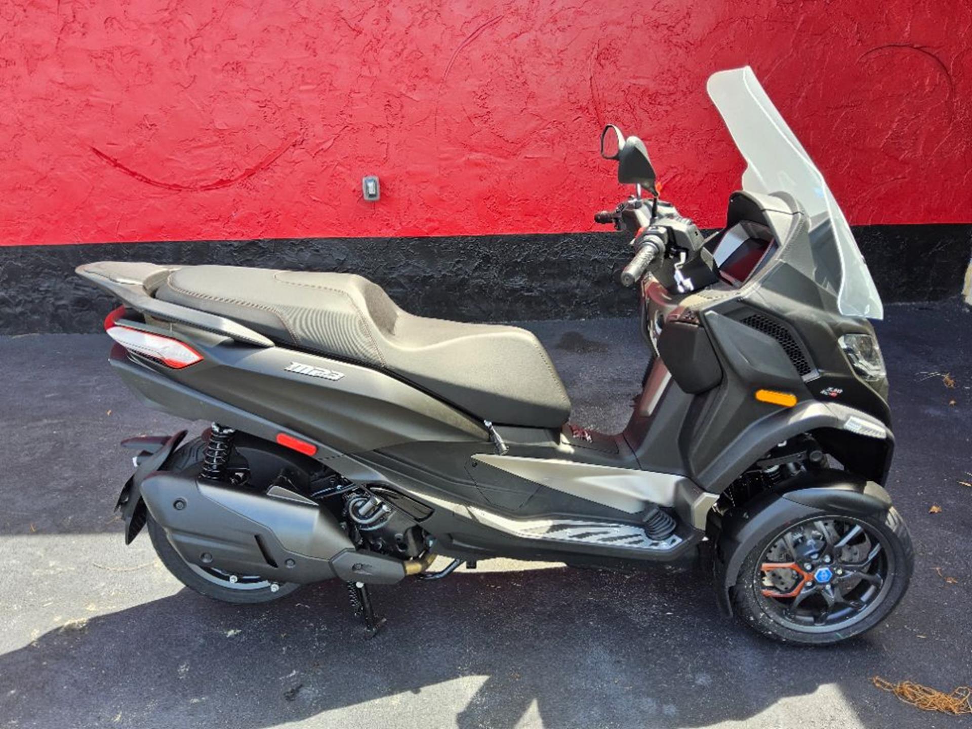 2025 Piaggio MP3 530 Exclusive 530 HPE EXCLUSIVE in Fort Myers, FL