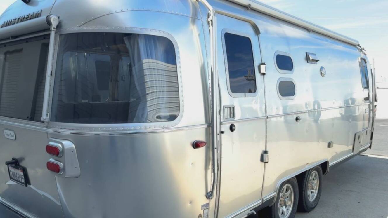A photo of this 2021 Airstream Flying Cloud 25FB 25FB
