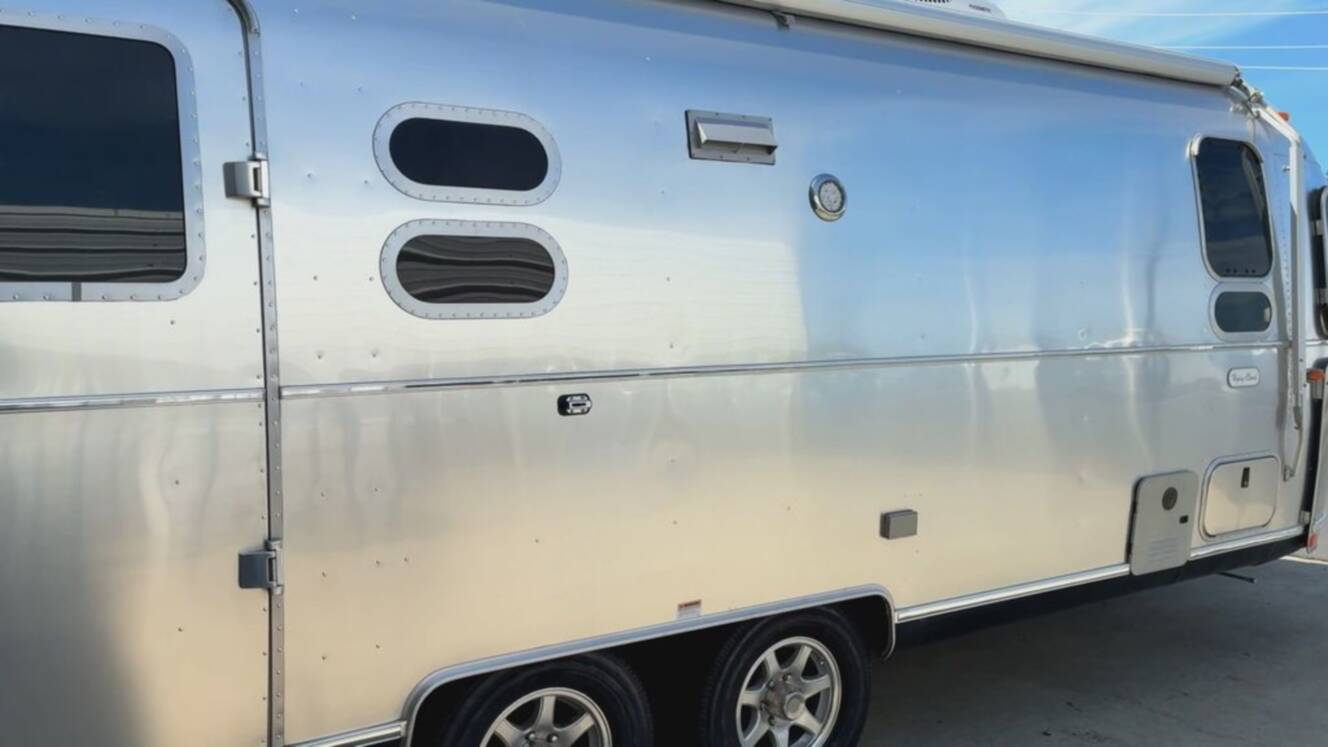 A photo of this 2021 Airstream Flying Cloud 25FB 25FB