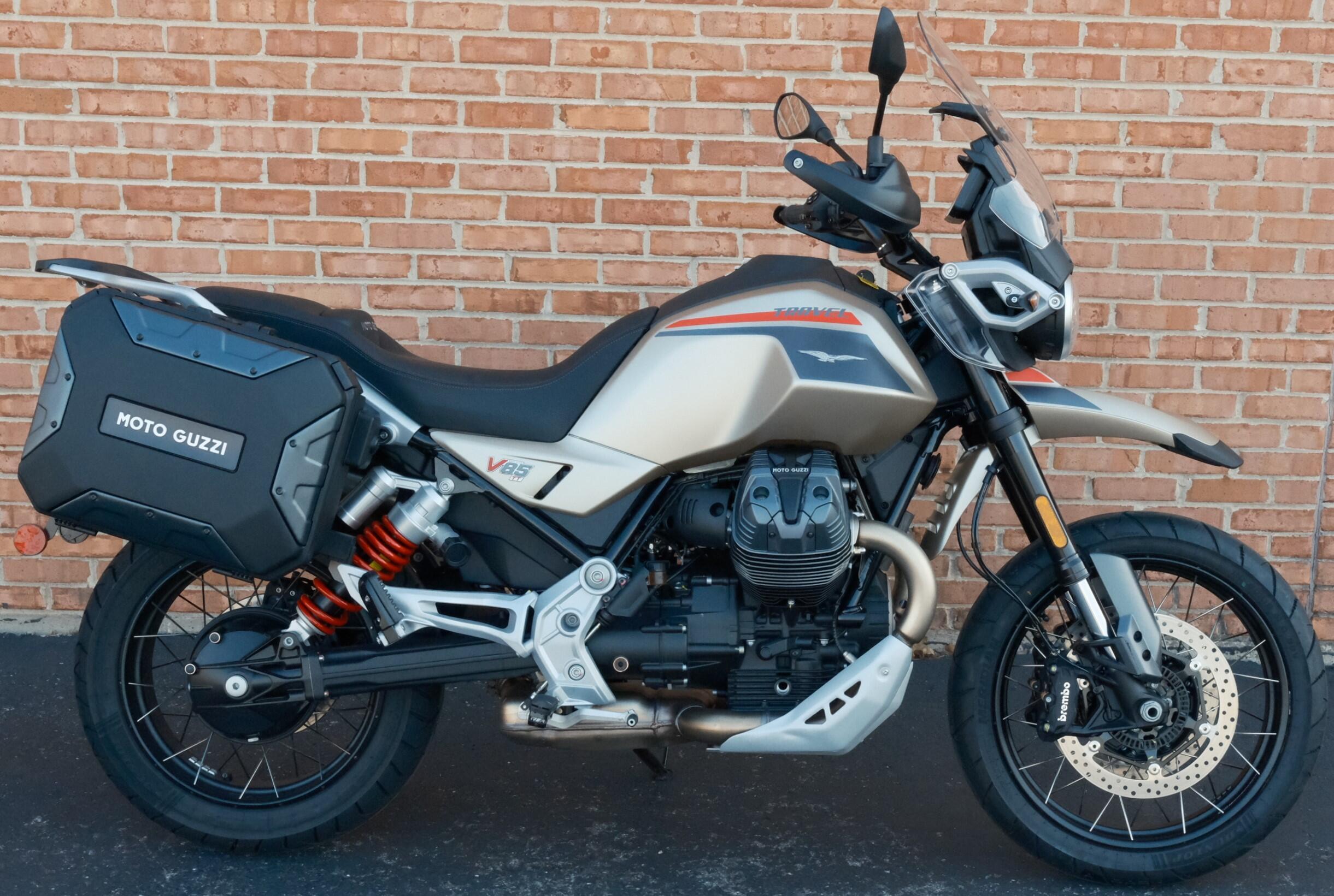 2025 Moto Guzzi V85 TT Travel TT in Chicago, IL