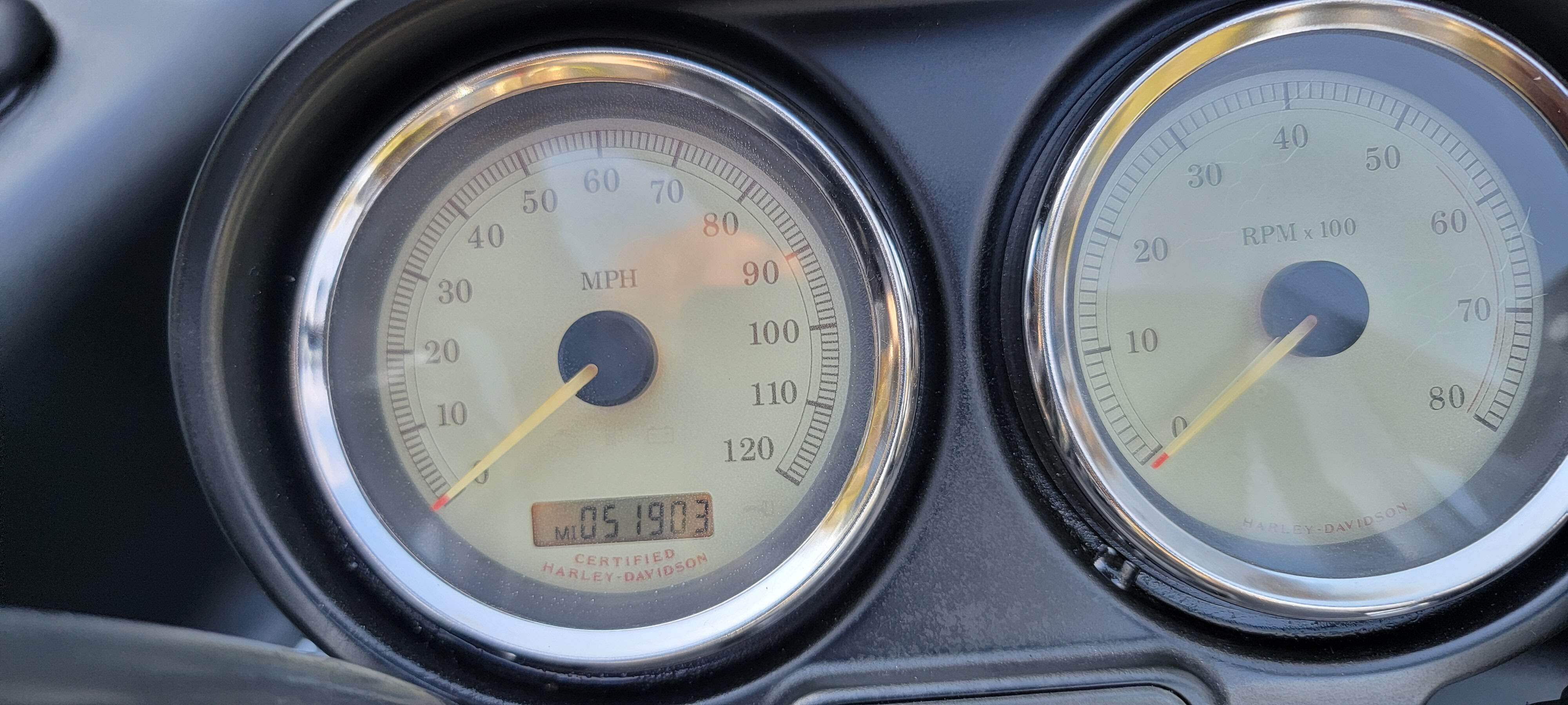 2004 Harley-Davidson ROAD GLIDE CUSTOM in thonotosassa FL