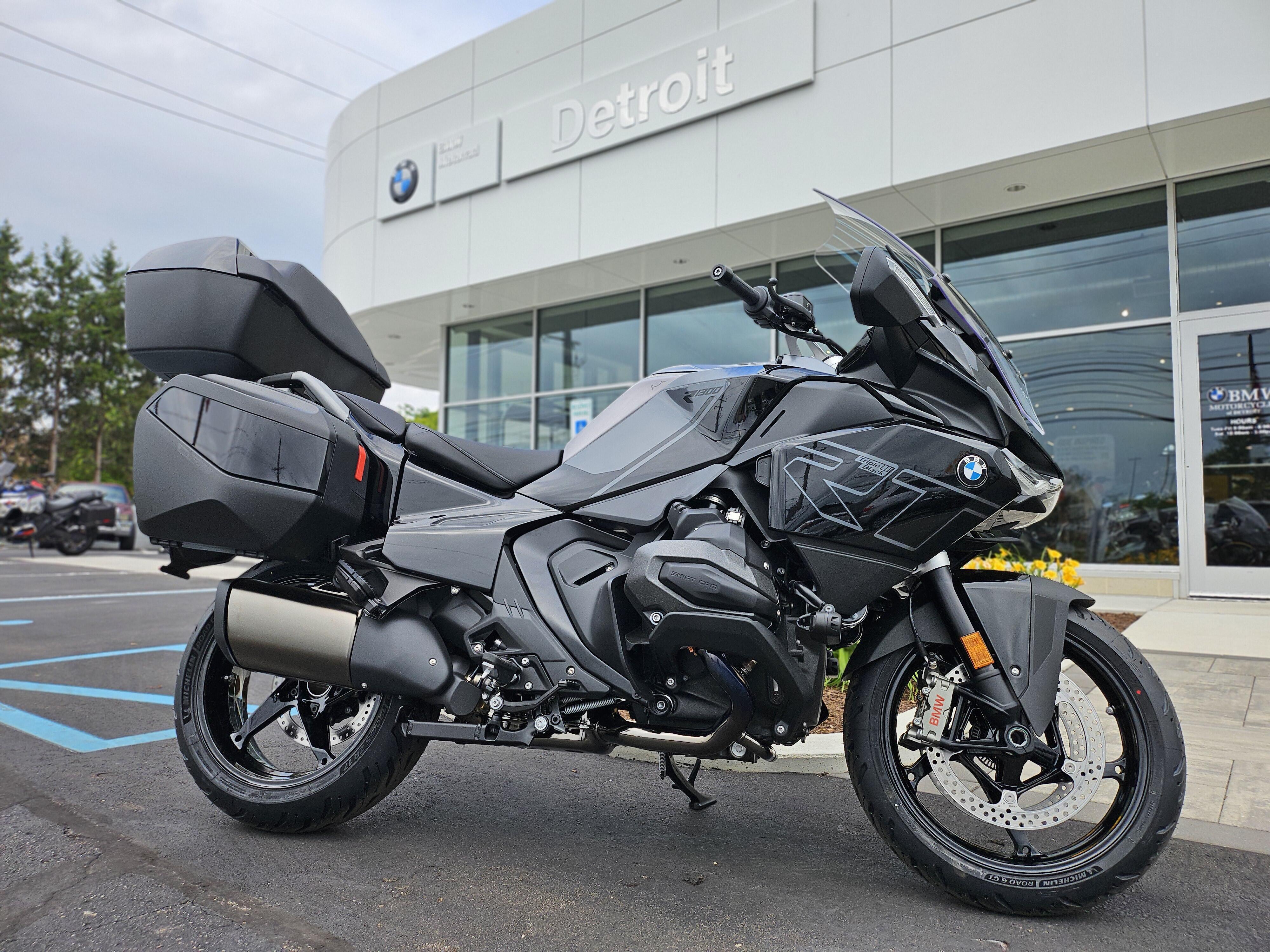 2026 BMW R1300RT in Rochester Hills, MI