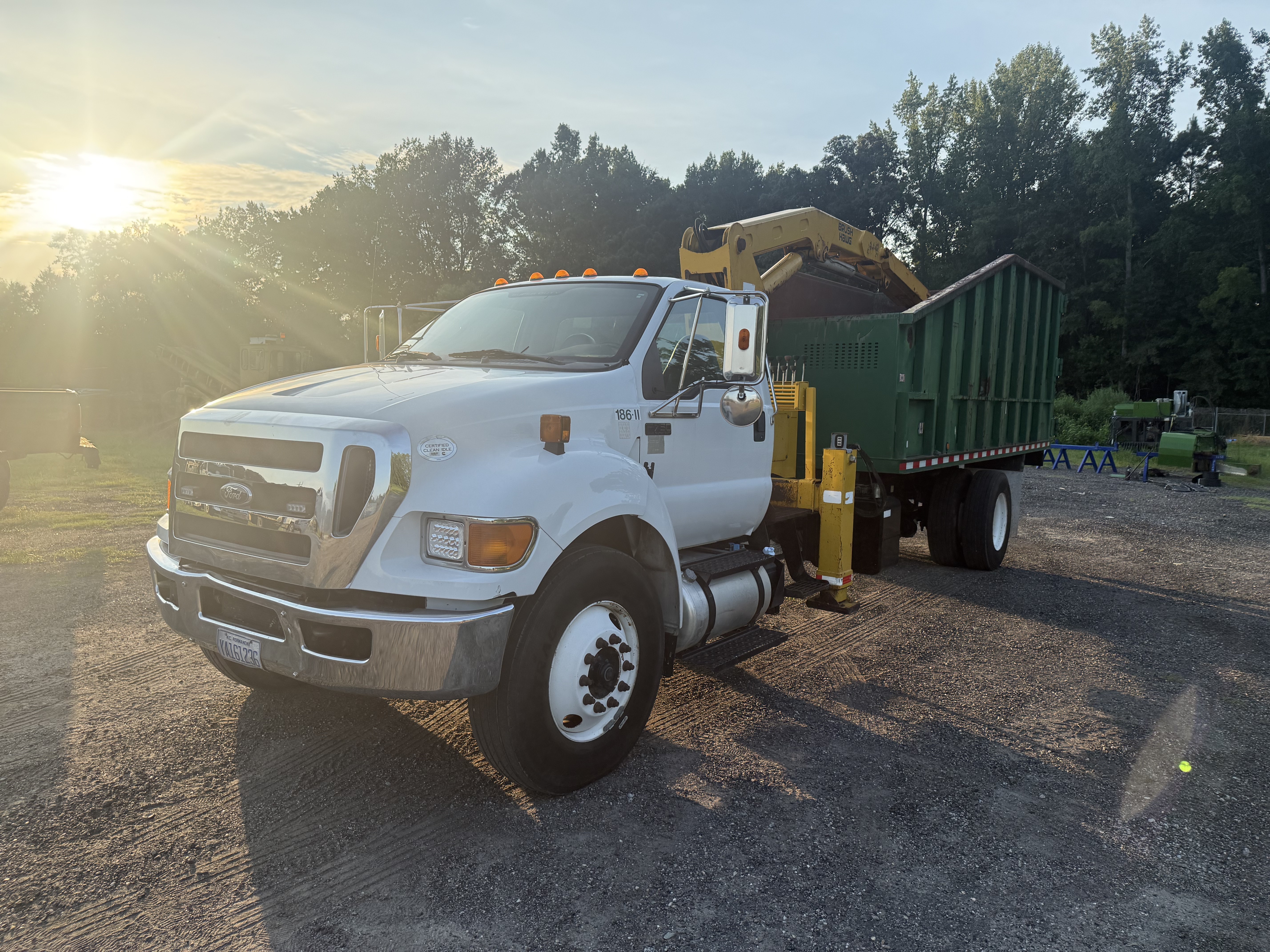 2012 FORD F750 XLT XLT in Lake Waccamaw, NC