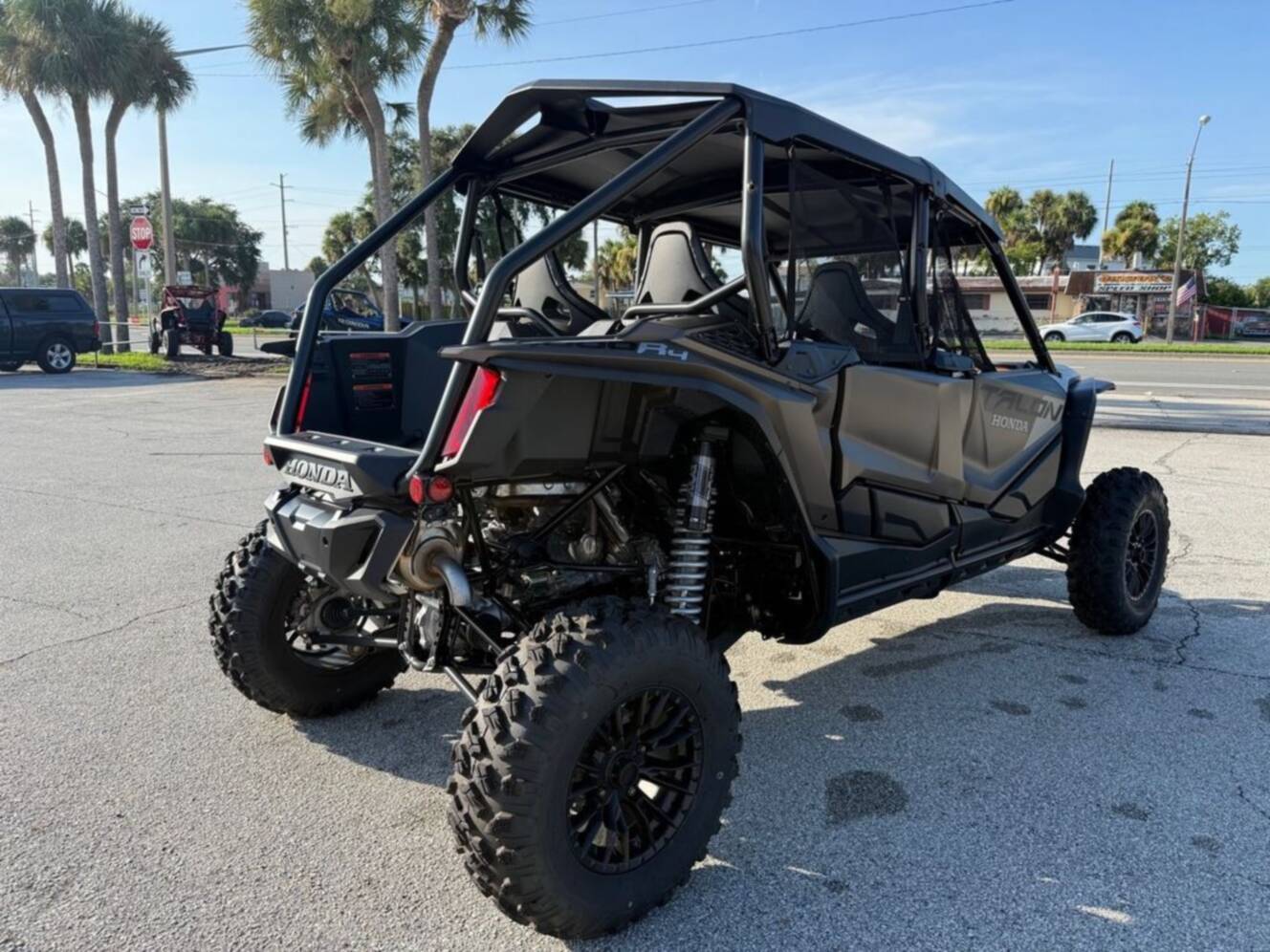 A photo of this 2026 Honda® Talon 1000R-4 FOX Live Valve