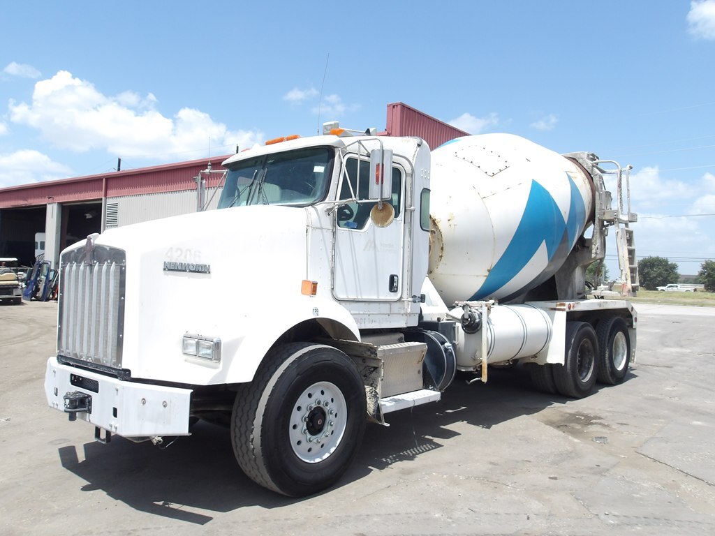 2014 KENWORTH T800 in Houston, TX