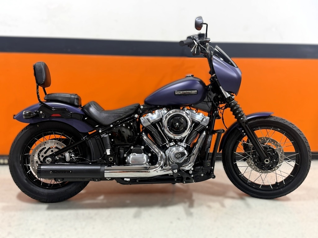 2025 Harley-Davidson Softail Street Bob SOFTAIL in Zieglerville, PA