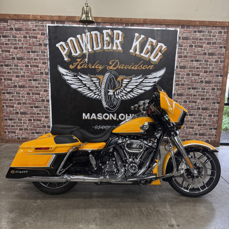 2022 Harley-Davidson Street Glide CVO CVO in Mason, OH