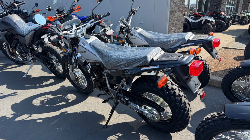 2027 Yamaha TW 200 200 in Sublimity, OR