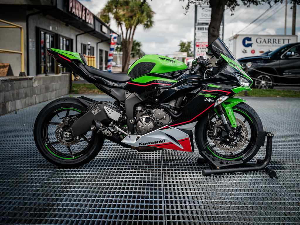 2021 Kawasaki Ninja ZX-6R ABS KRT Edition ABS KRT EDITION in Union Park, FL