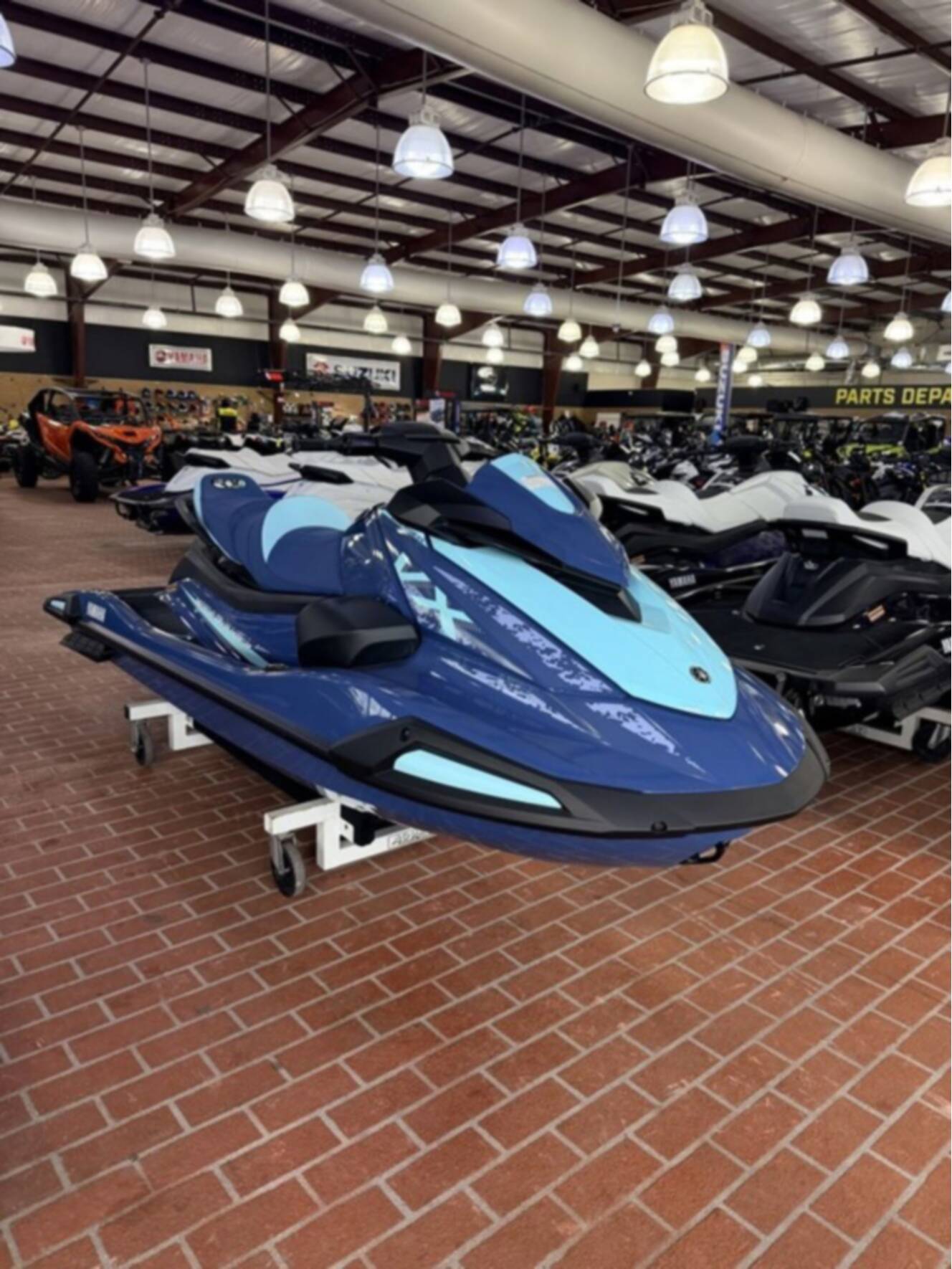 A photo of this 2026 Yamaha Waverunners VX Cruiser With Audio