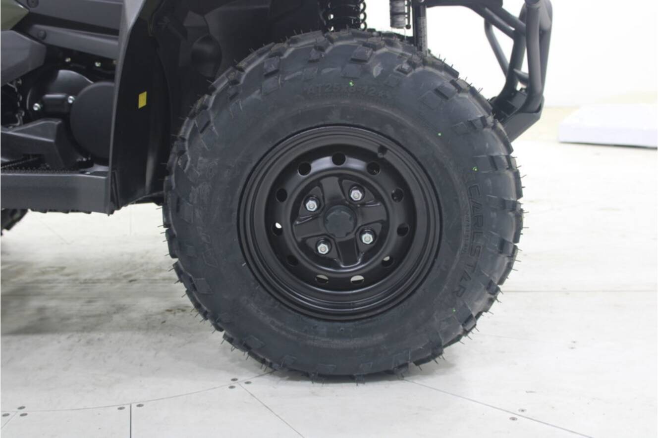 A photo of this 2026 Suzuki KingQuad 400 FSi