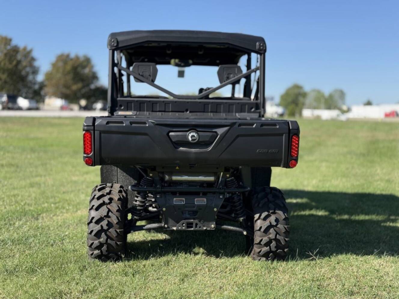 A photo of this 2026 Can-Am Defender MAX DPS HD10