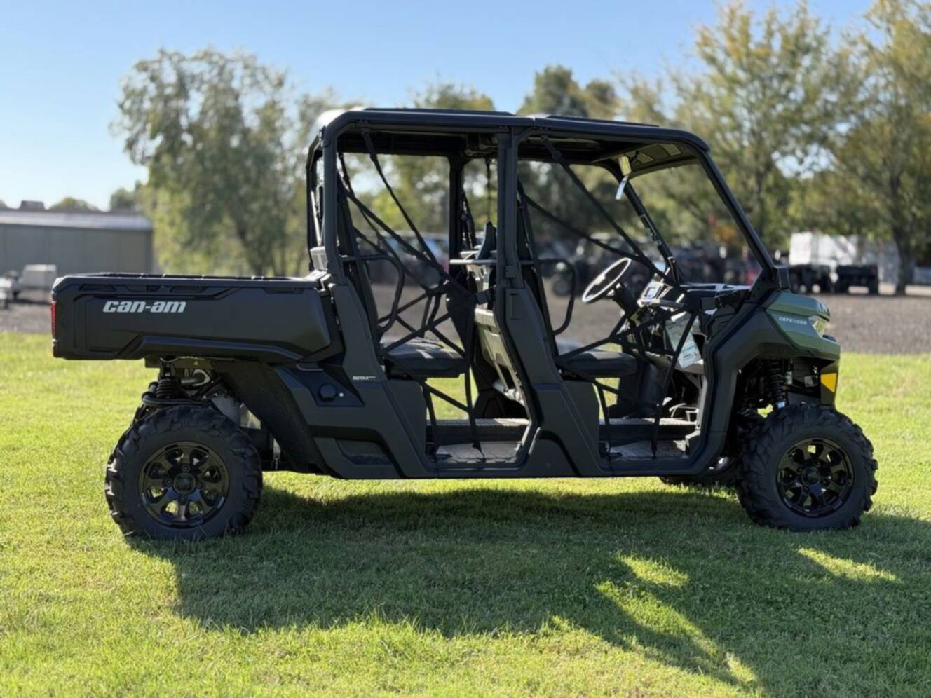 A photo of this 2026 Can-Am Defender MAX DPS HD10