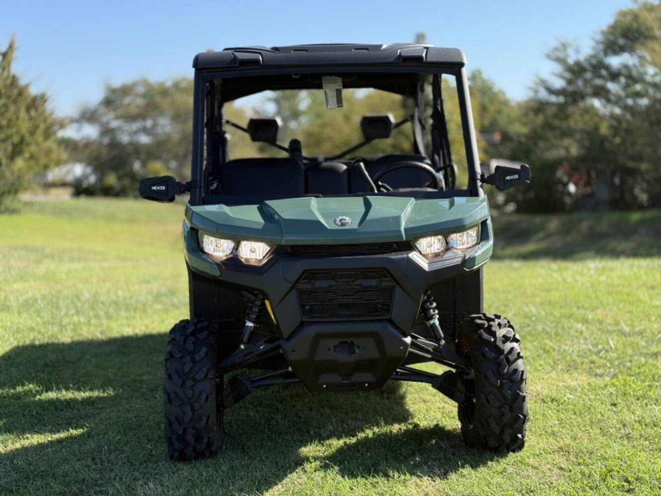 A photo of this 2026 Can-Am Defender MAX DPS HD10