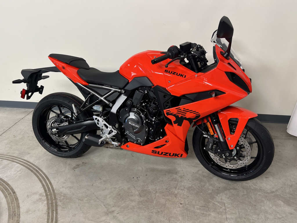 2026 Suzuki GSX 8R (GSX800FRQM6) in peninsula OH