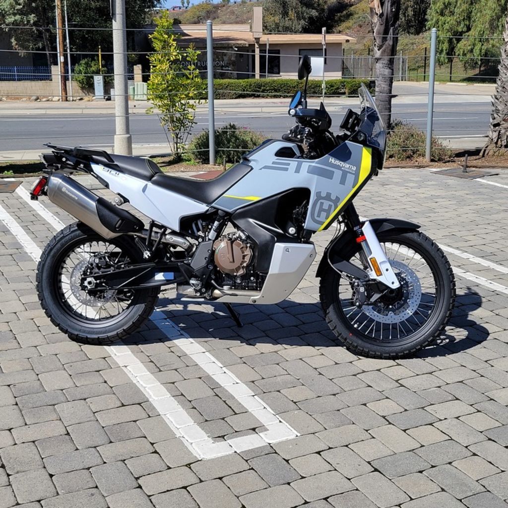 2025 Husqvarna® Norden 901 901 in Escondido, CA