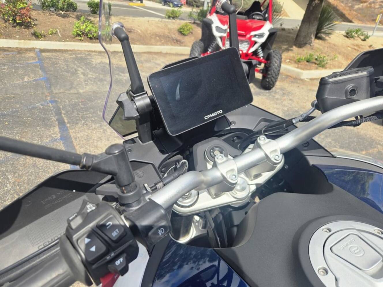A photo of this 2023 CFMOTO IBEX 800 T
