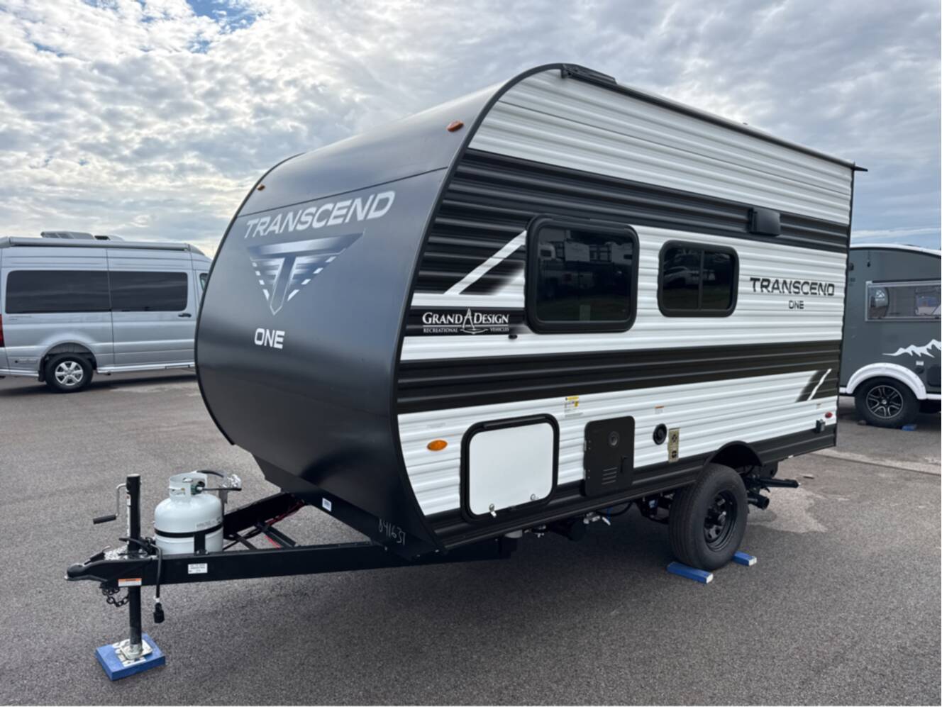 A photo of this 2026 Grand Design TRANSCEND ONE 131DL