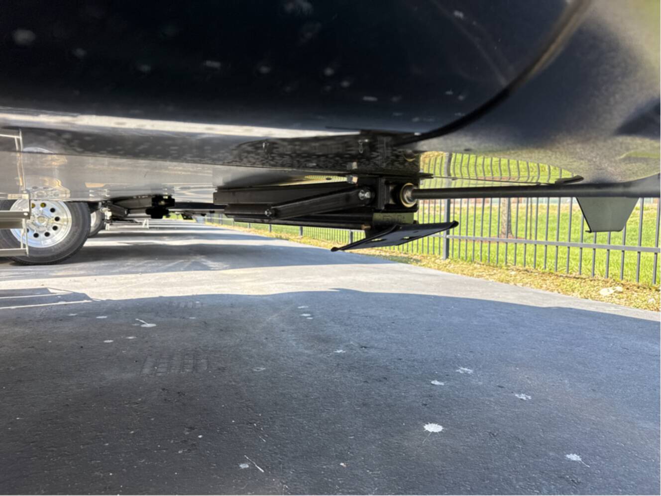 A photo of this 2025 Airstream FLYING CLOUD 27FB QUEEN