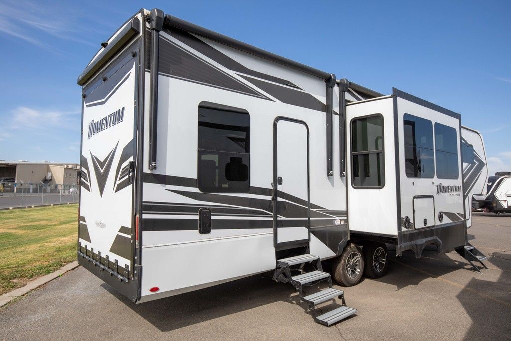 2023 Grand Design MOMENTUM 351MS in union gap WA