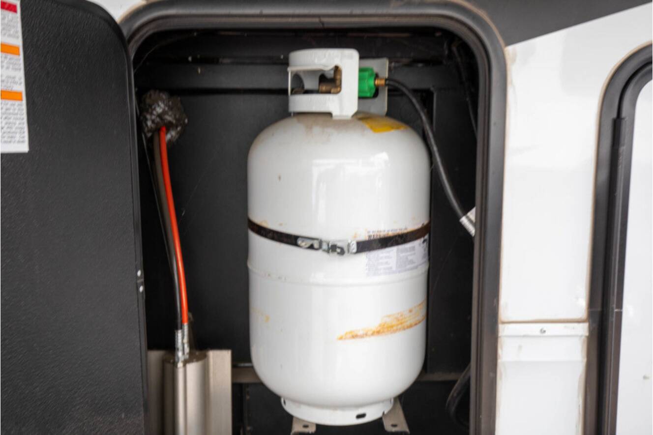 A photo of this 2023 Grand Design MOMENTUM 351MS