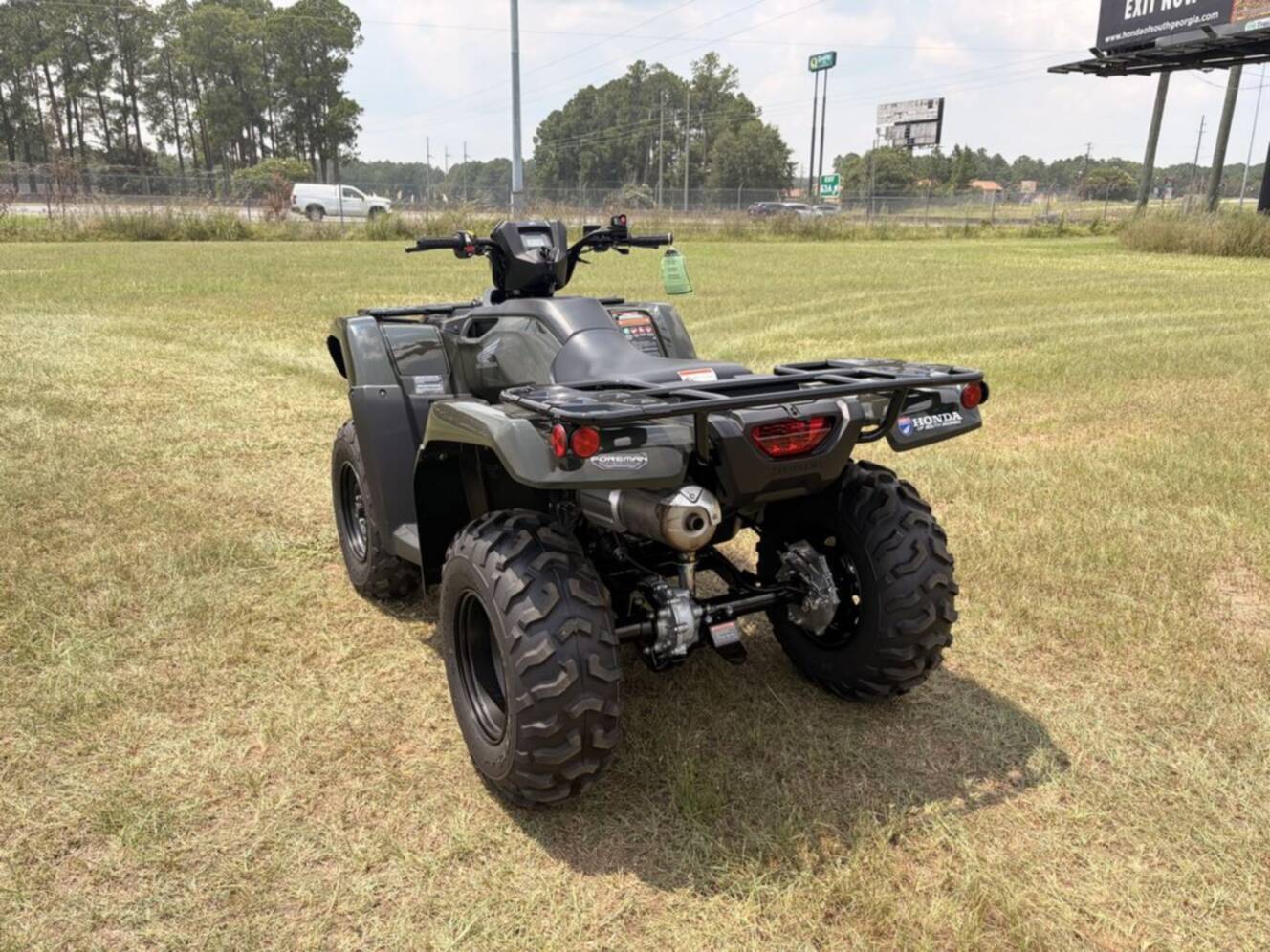 A photo of this 2027 Honda® FourTrax Foreman Rubicon 4x4 EPS