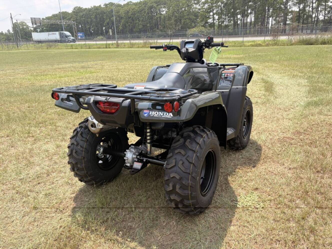 A photo of this 2027 Honda® FourTrax Foreman Rubicon 4x4 EPS