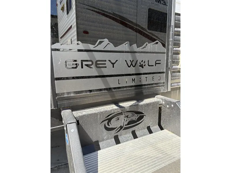 2023 Forest River 23MK CHEROKEE GREY WOLF 23MK